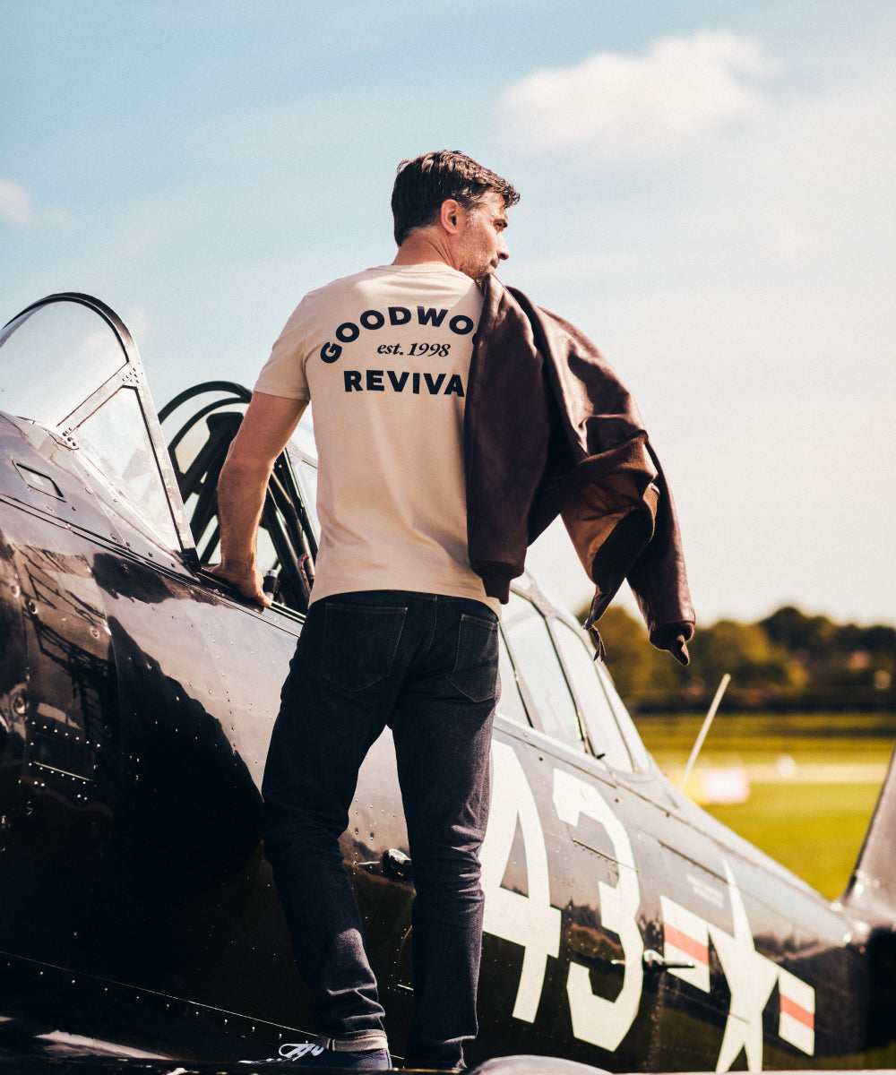 Goodwood Revival Signwriter Unisex Cotton T-shirt