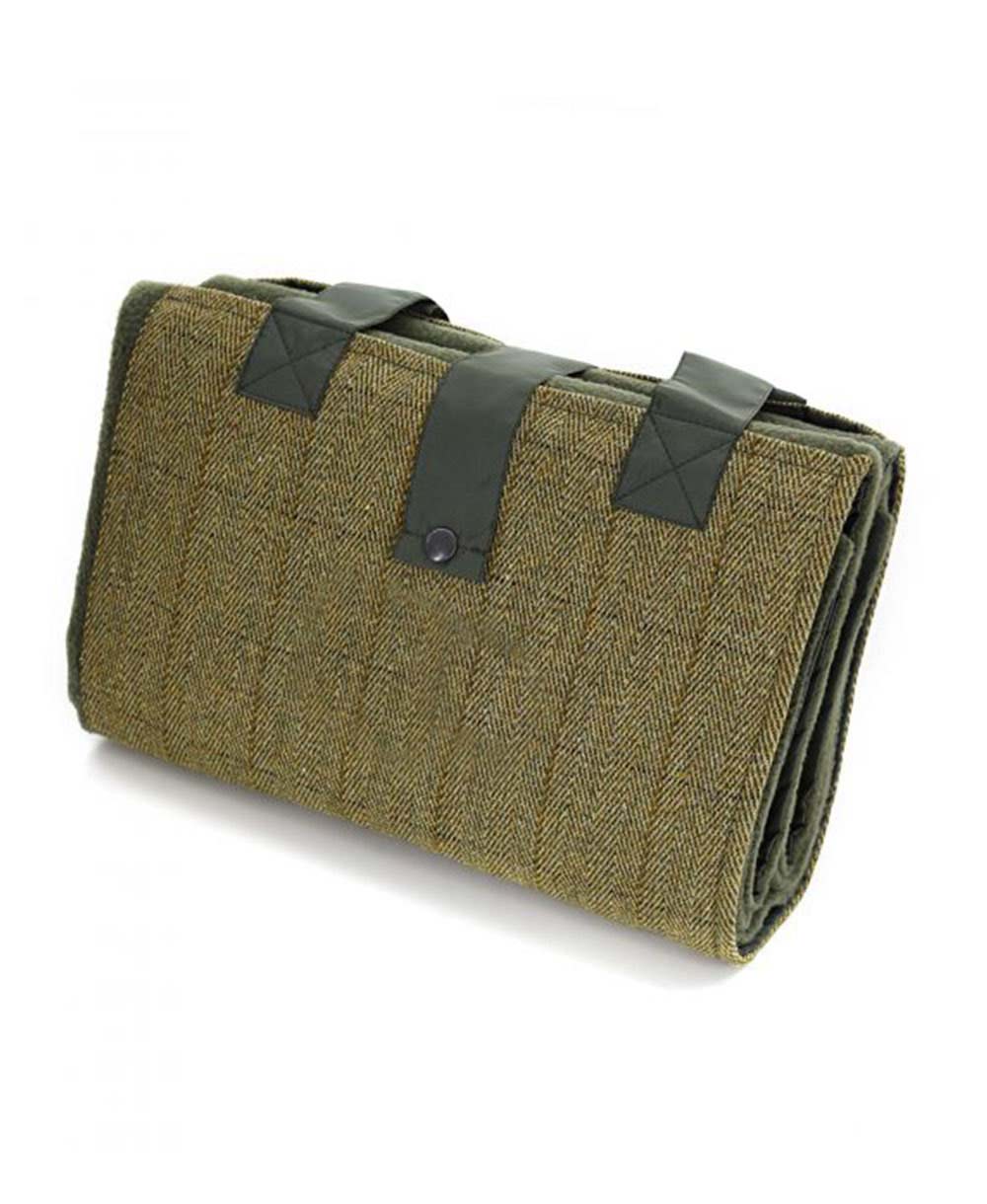 Goodwood Chequered Travel Picnic Rug in Olive Green